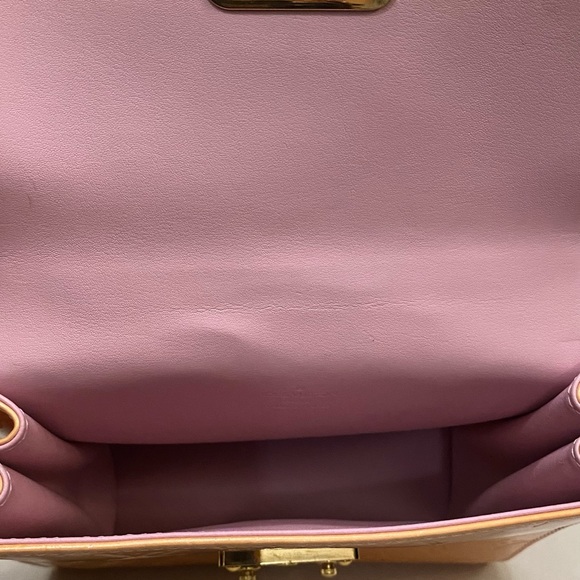 Authentic Louis Vuitton Monogram Vernis Spring Street Shoulder Bag - Picture 11 of 14